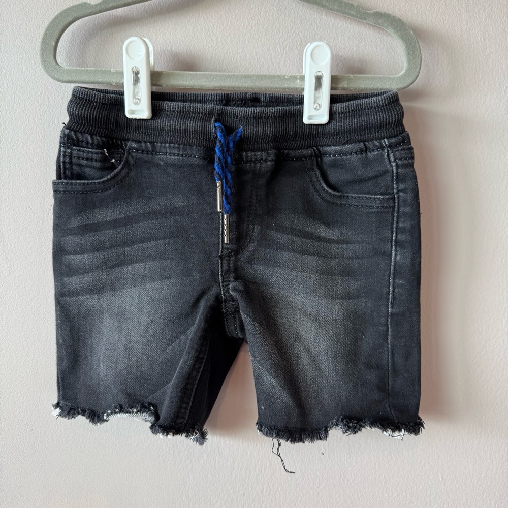 Joe’s Jeans Toddler Boys Black Stretch Denim Raw Hem Shorts Size 2T